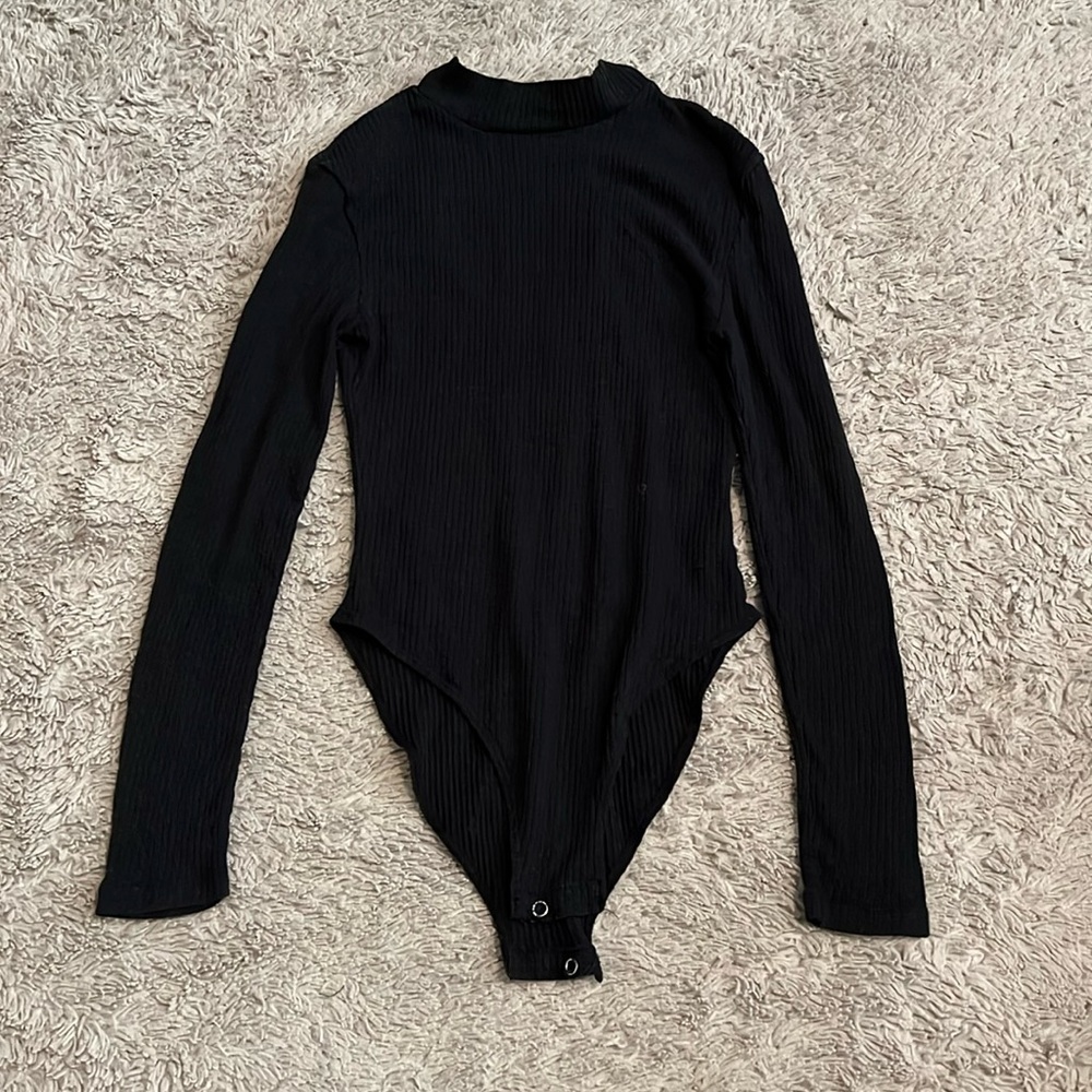 Ribbed Bodysuit